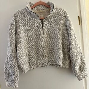 Lou & Gray Cozy Gray Sherpa Pullover
